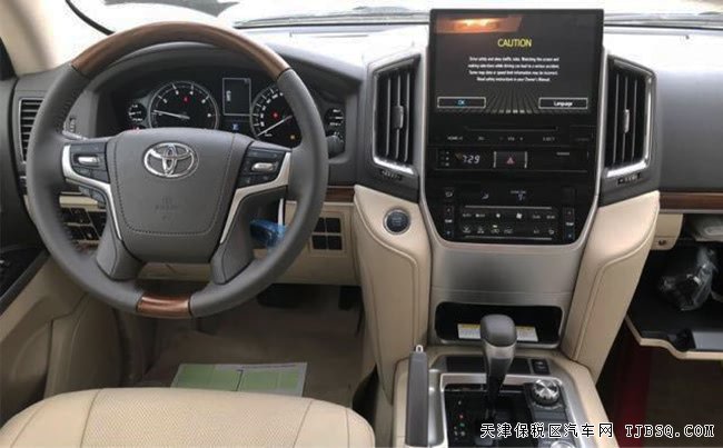 2018款豐田酷路澤5700中東版 天津港現(xiàn)車(chē)尊享極致
