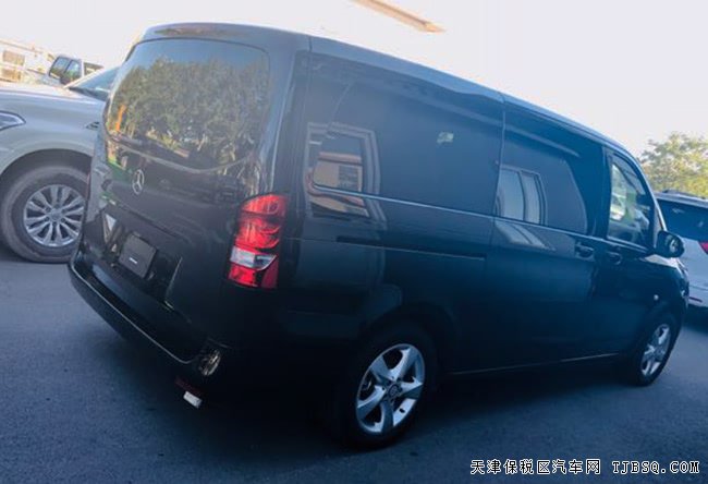 18款奔馳METRIS美規(guī)版 17輪/電動門/航空座椅現(xiàn)車63.5萬