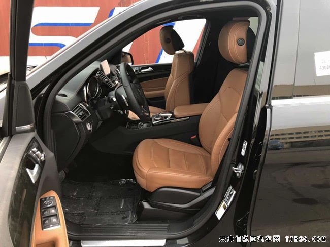 2018款奔馳GLS450AMG加規(guī)版 21輪/豪華包/燈包現(xiàn)車121萬