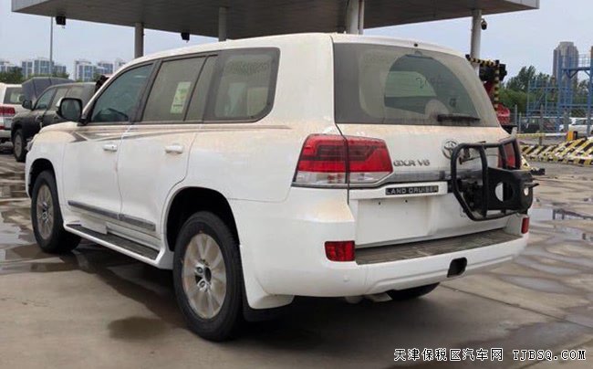 2018款豐田蘭德酷路澤4.0L中東版 現(xiàn)車(chē)優(yōu)惠專(zhuān)享