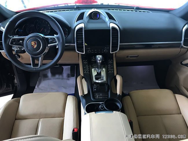 2018款保時(shí)捷卡宴3.6L鉑金版 全景天窗/豪華包現(xiàn)車(chē)96萬(wàn)