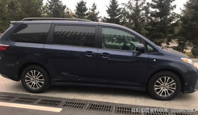 18款豐田塞納3.5L兩驅(qū)XLE版 8座/雙電動(dòng)門/17輪現(xiàn)車53萬