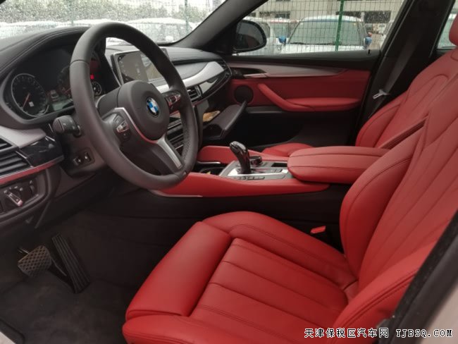 2018款寶馬X6M加規(guī)版 經(jīng)典跨界SUV現(xiàn)車惠滿津城