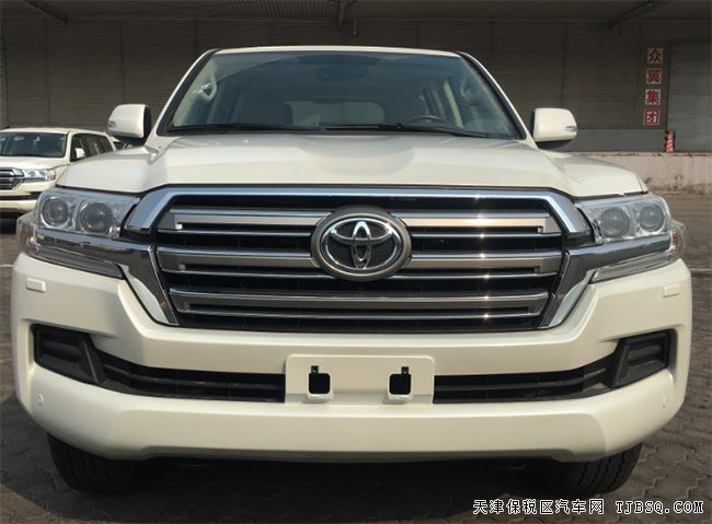 2018款豐田酷路澤4000中東版 7座/大燈清洗現(xiàn)車64.5萬