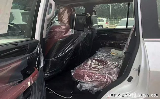 平行進(jìn)口車?yán)卓怂_斯LX570中東版 18款現(xiàn)車樂(lè)享經(jīng)典