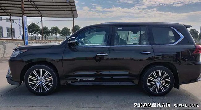 18款雷克薩斯LX570巔峰限量版 大包圍/金屬漆現(xiàn)車174萬