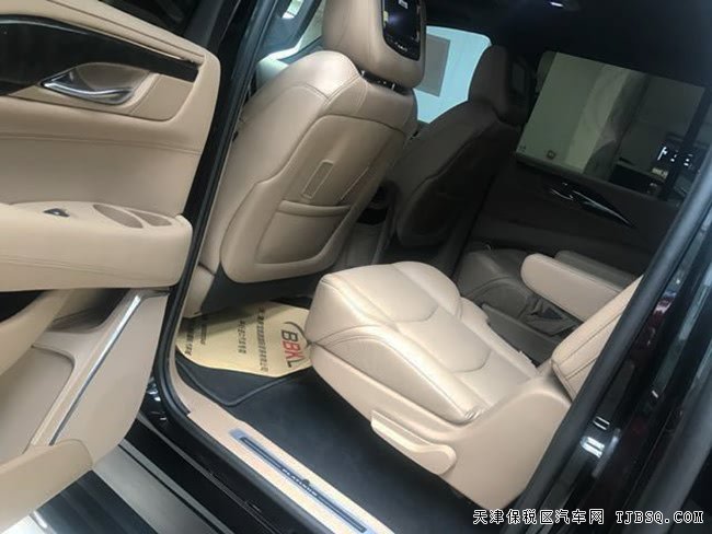 2018款凱迪拉克凱雷德6.2L加規(guī)版 現(xiàn)車尊享奢華