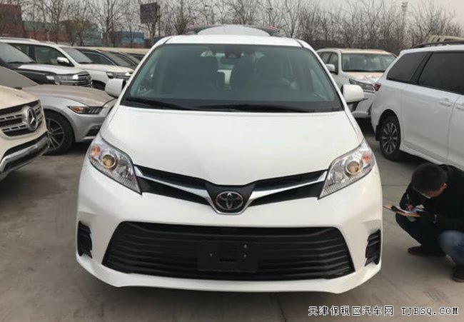 2018款豐田塞納3.5L四驅(qū)版 經(jīng)典MPV現(xiàn)車津城熱銷