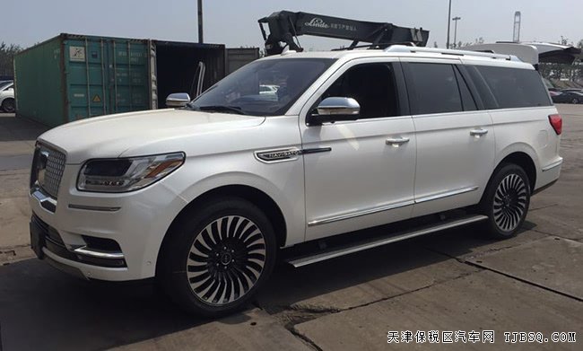 2018款林肯領航員美規(guī)版 座椅包/科技包/800A現(xiàn)車169萬