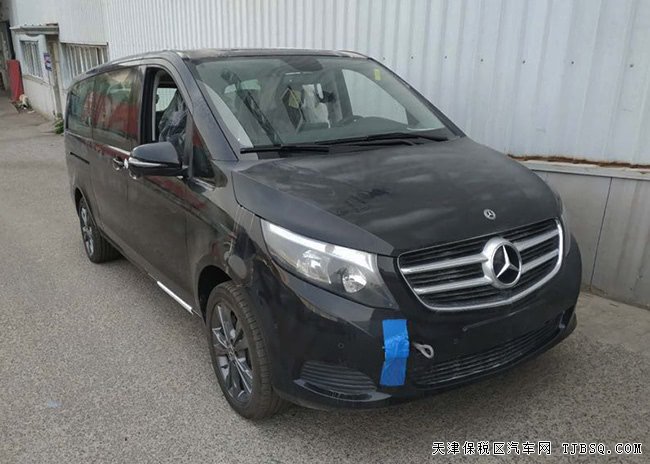 2018款奔馳V250中東版 18輪/7座真皮/電動門現(xiàn)車55.8萬