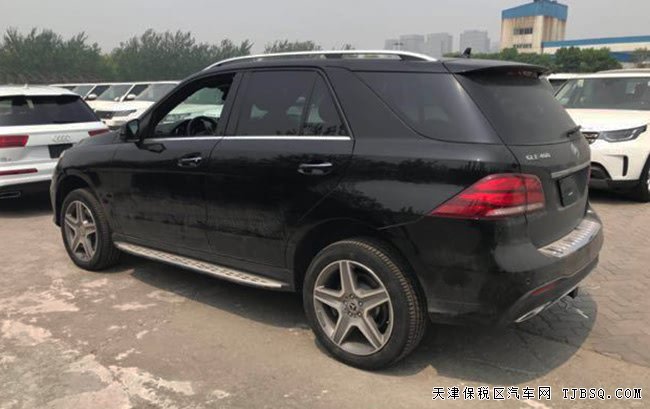 平行進口車18款奔馳GLE400加規(guī)版 豪華包/燈包現(xiàn)車82萬