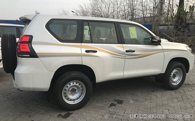 2018款豐田霸道2700中東版 天窗/后掛備胎/17輪現(xiàn)車(chē)45萬(wàn)