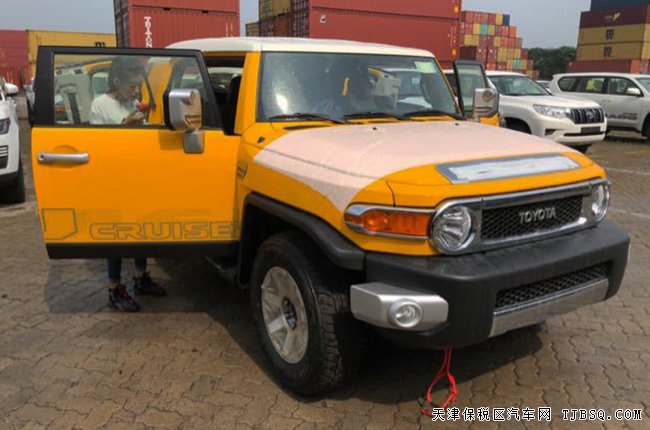 2018款豐田FJ酷路澤中東版 8氣囊/17輪/雙油現(xiàn)車51.5萬