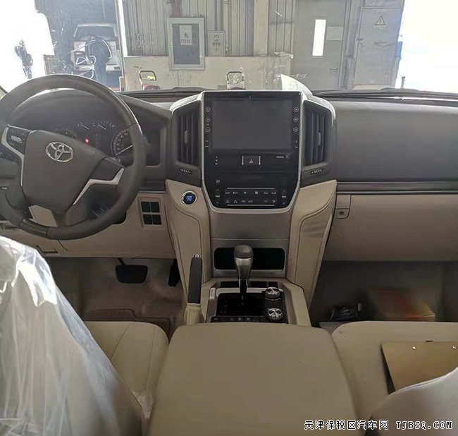 2019款豐田酷路澤4000中東版 18輪/天窗/吸頂現(xiàn)車69萬
