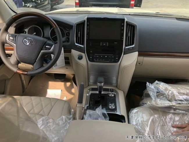 18款豐田酷路澤5700中東版 NAPPA/8氣囊/天窗現(xiàn)車106萬