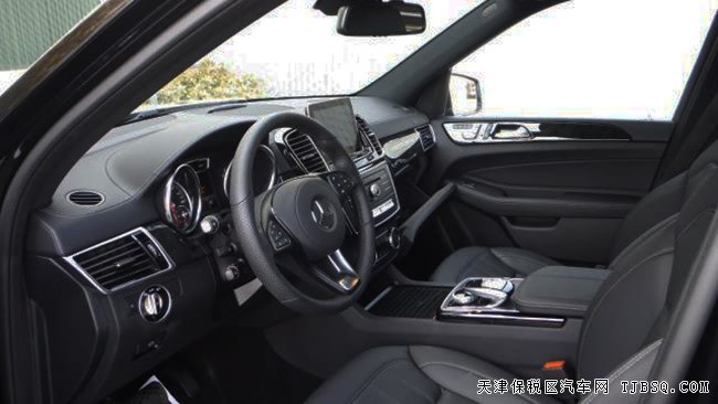2018款奔馳GLS450美規(guī)版 全景天窗/P01/外觀包現(xiàn)車105萬(wàn)