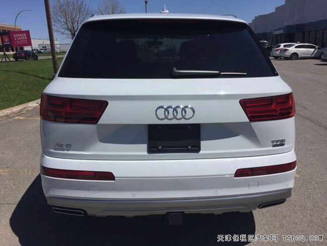 2018款?yuàn)W迪Q7加規(guī)版 手寫板/20輪/全景/七座現(xiàn)車64.5萬