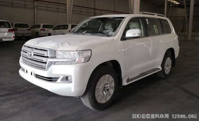 18款豐田酷路澤5700中東版 12氣囊/18輪/天窗現(xiàn)車90.3萬