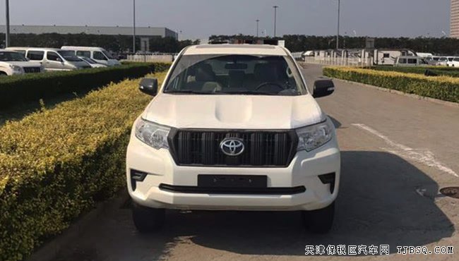 2019款豐田霸道2700中東版 全新越野現(xiàn)車優(yōu)惠呈現(xiàn)