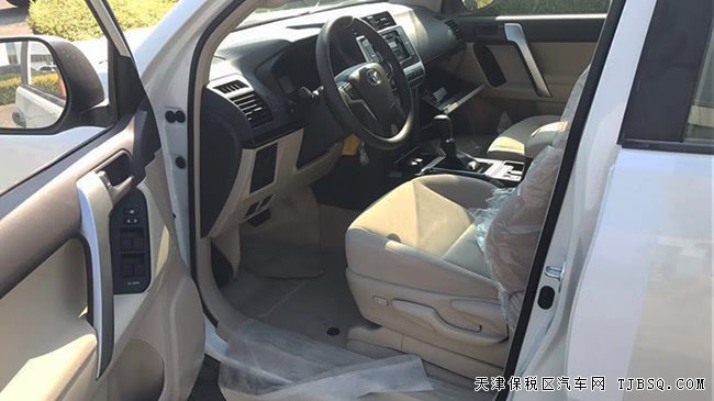 2019款豐田霸道2700中東版 全新越野現(xiàn)車優(yōu)惠呈現(xiàn)