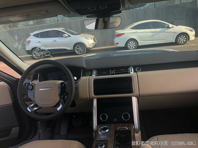 2019款路虎攬勝3.0T行政美規(guī)版 汽油現(xiàn)車優(yōu)惠精選