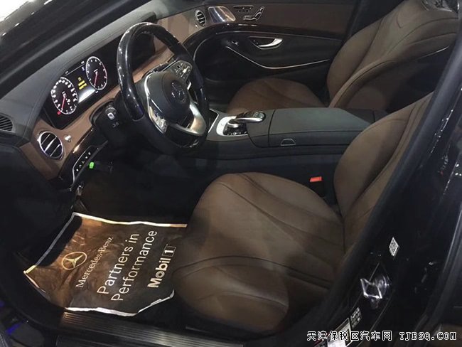 2018款奔馳邁巴赫S560美規(guī)版 4座/小桌板/駕輔現(xiàn)車249萬