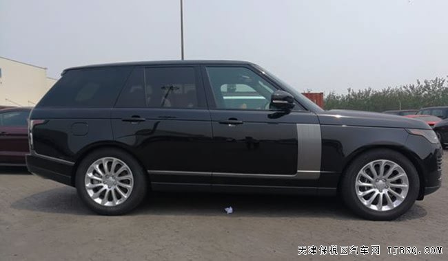 2018款路虎攬勝3.0T美規(guī)版 二代/HSE包/視覺包現(xiàn)車126萬(wàn)