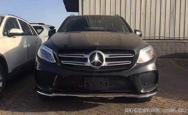 平行進(jìn)口車18款奔馳GLE400加規(guī)版 豪華包/燈包現(xiàn)車74萬