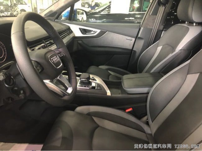 17款奧迪Q7加規(guī)版科技型 21輪/后娛/駕駛增強包現(xiàn)車86萬