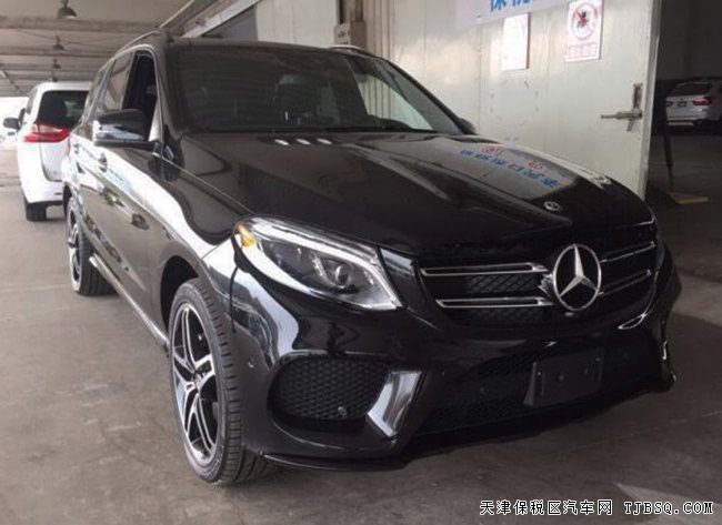 2018款奔馳GLE400加規(guī)版 燈光包/豪華包/21輪現(xiàn)車72.5萬
