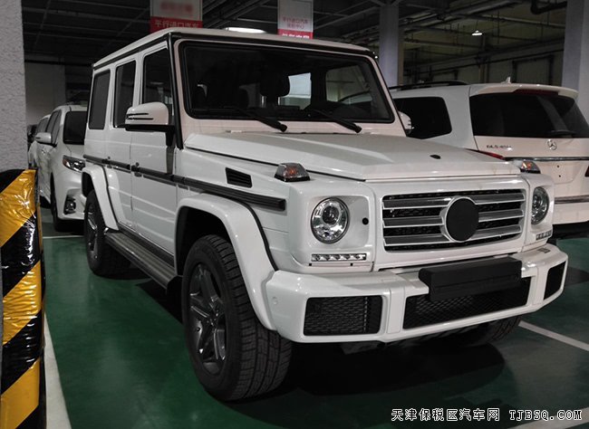 2018款奔馳G350d柴油版 19AMG輪/天窗/3差速鎖現(xiàn)車138萬