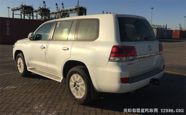 2018款豐田酷路澤4000中東版 18輪/天窗/遙啟現(xiàn)車68萬