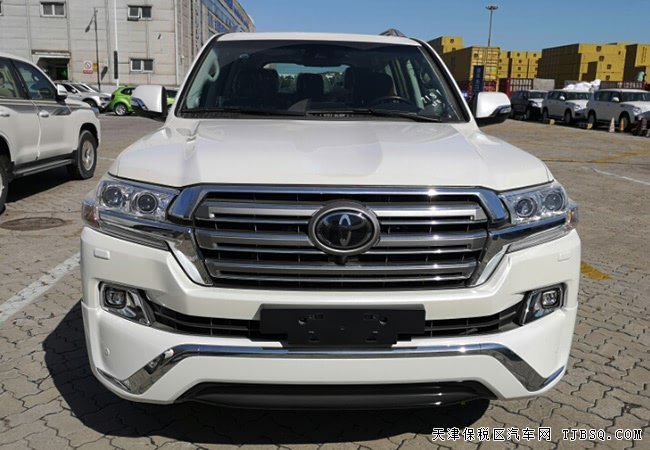 2018款豐田酷路澤5700中東版 保稅區(qū)現(xiàn)車優(yōu)選經(jīng)典
