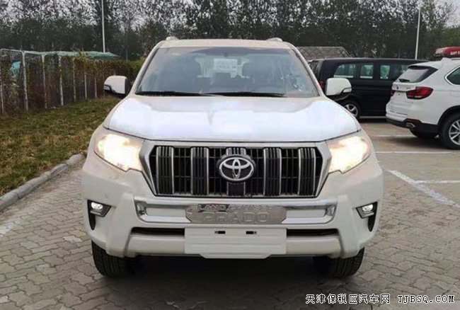 19款豐田普拉多2700中東版 18輪/天窗/棕色真皮現(xiàn)車47萬