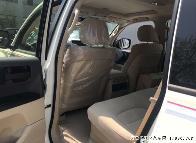 2018款豐田酷路澤4000中東版 18輪/遙啟/天窗現(xiàn)車68.5萬