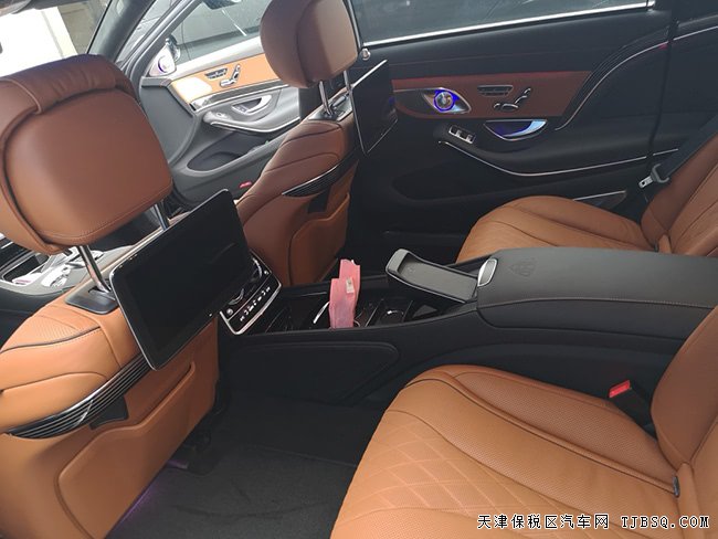 2019款奔馳邁巴赫S560加規(guī)版 大餅輪/魔術(shù)天窗現(xiàn)車293萬