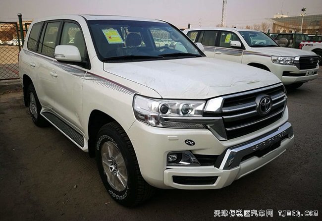 2019款豐田酷路澤4000中東版 7座/天窗/前小杠現(xiàn)車69萬