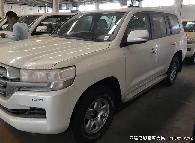 18款豐田蘭德酷路澤4600中東版 V8現(xiàn)車(chē)津城鉅惠