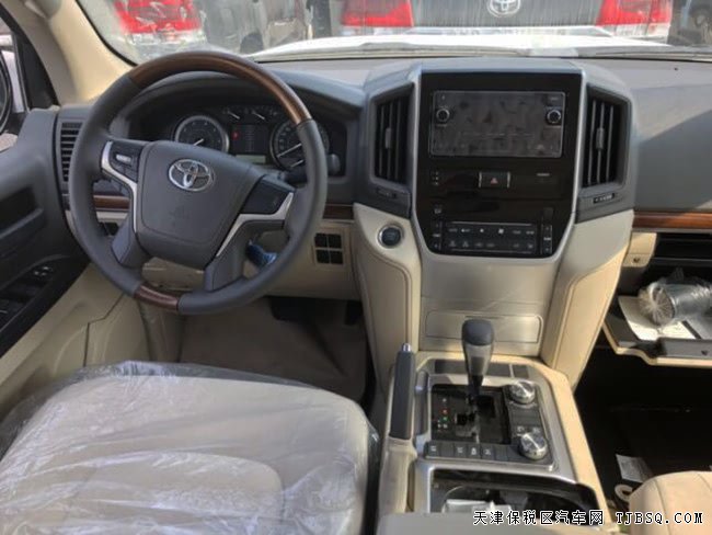 2018款豐田酷路澤4000中東版 8氣囊/后掛/天窗現(xiàn)車68萬(wàn)