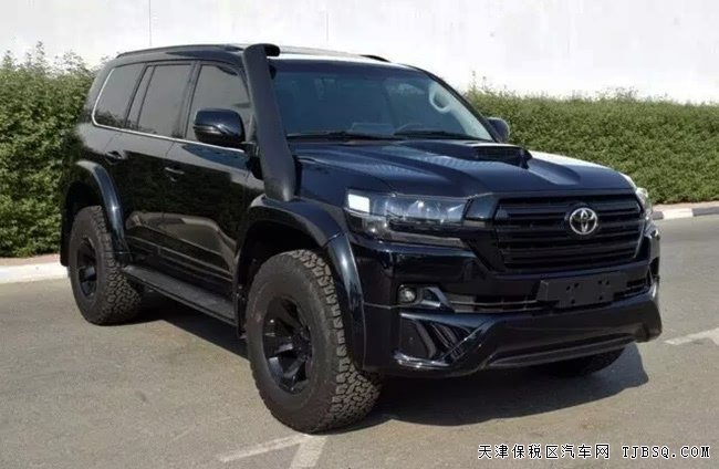 2018款豐田酷路澤4500中東版 柴油版現(xiàn)車盡享經(jīng)典