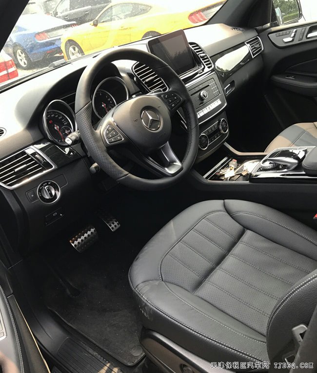 2018款奔馳GLE400加規(guī)版 平行進(jìn)口車現(xiàn)車優(yōu)惠專享