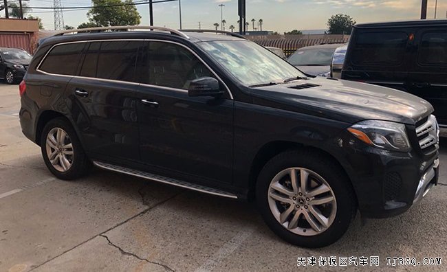 2019款奔馳GLS450美規(guī)版 全景天窗/外觀包/哈曼現(xiàn)車95萬