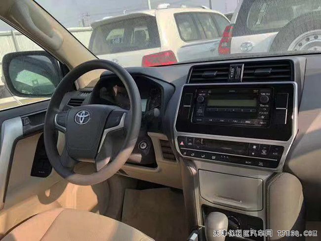 19款豐田普拉多2700中東版 7座/17輪/后掛備胎現(xiàn)車44萬(wàn)