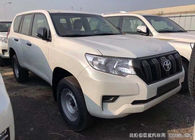 19款豐田普拉多2700中東版 7座/17輪/后掛備胎現(xiàn)車44萬(wàn)