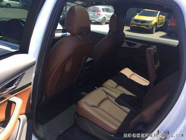 平行進(jìn)口車18款?yuàn)W迪Q7加規(guī)版 平行進(jìn)口現(xiàn)車勁惠