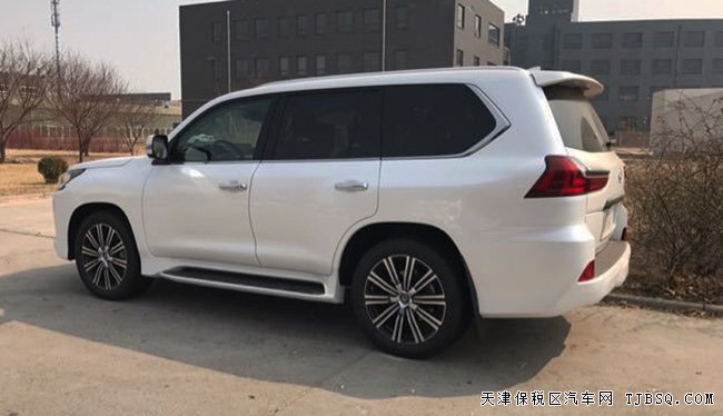 2018款雷克薩斯LX570加規(guī)版 經(jīng)典越野現(xiàn)車盡享折扣