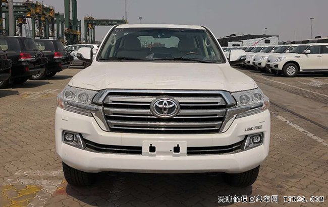 2018款豐田酷路澤4600中東版 18輪/天窗/后掛現(xiàn)車81.6萬
