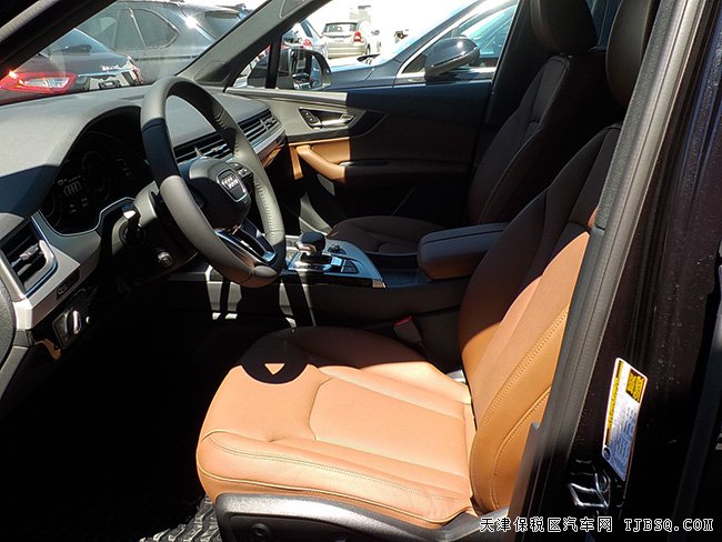 平行進口車18款奧迪Q7加規(guī)版 天津港現(xiàn)車絢麗來襲