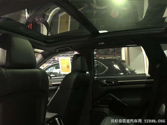 2018款保時(shí)捷卡宴3.0T加規(guī)版 天津港現(xiàn)車優(yōu)惠起航