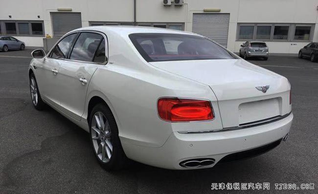 2018款賓利飛馳V8S歐規(guī)版 舒適包/小桌板/天窗現(xiàn)車248萬